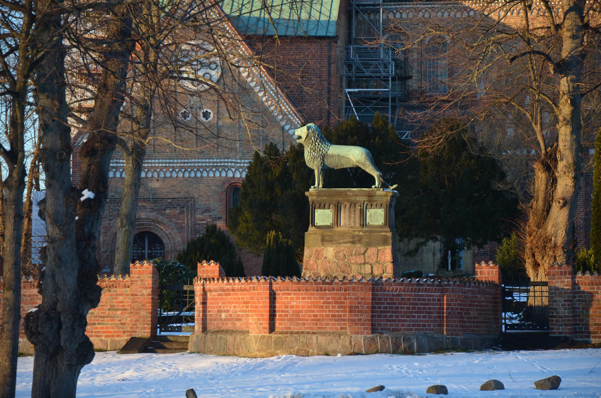 winter_heinrich_der_l_we_am_dom